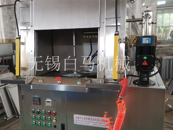 閥體旋轉(zhuǎn)定位清洗機